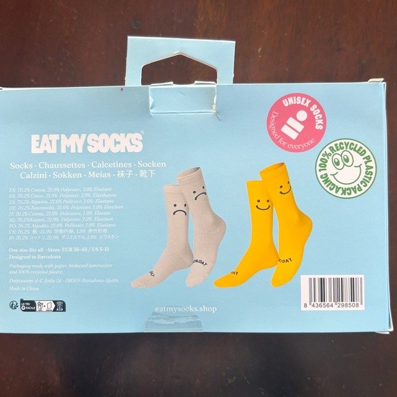 EAT MY SOCKS Monday Friday Smiley Face Sock Set - Yellow & White - Picture 2 of 3